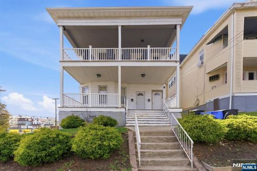 61 Aycrigg Ave, Passaic, NJ, 07055-5665 | Card Image