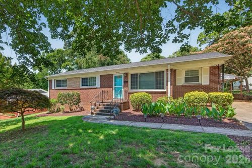 3237 Harrow Pl, Charlotte, NC, 28205-3344 | Card Image