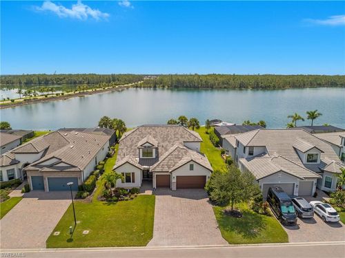 19013 Aqua Shore Dr, Fort Myers, FL, 33913-7894 | Card Image