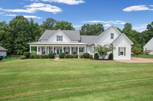 130 Grange St, Piperton, TN, 38017-1083 | Card Image
