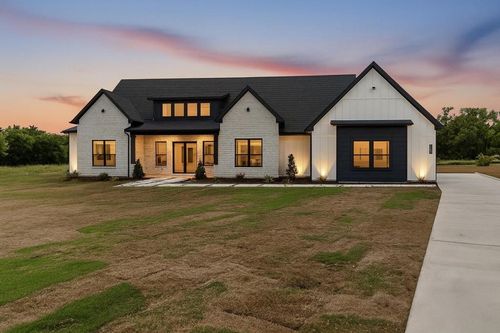 174 Norman Dr, Canton, TX, 75103-1103 | Card Image