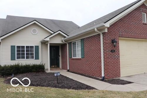 528 Dylan Dr, Avon, IN, 46123-3801 | Card Image