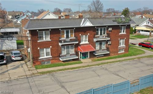 3738 W 137th St, Cleveland, OH, 44111-4441 | Card Image