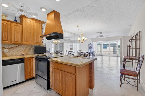 apt-204-1111 Lemon Tree Ter, Delray Beach, FL, 33445-6134 | Card Image