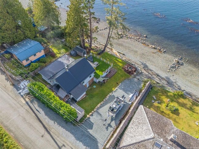 460 1st St, House other with 4 bedrooms, 2 bathrooms and null parking in Sointula BC | Image 50