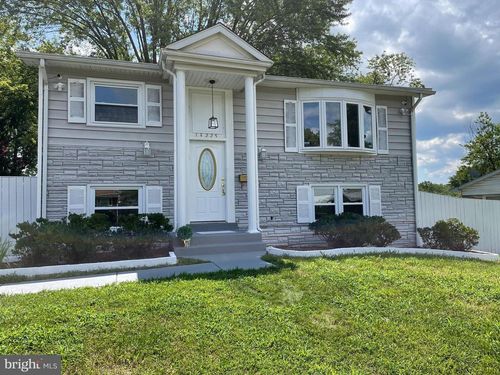 13225 Hawthorn Ln, WOODBRIDGE, VA, 22193-5159 | Card Image