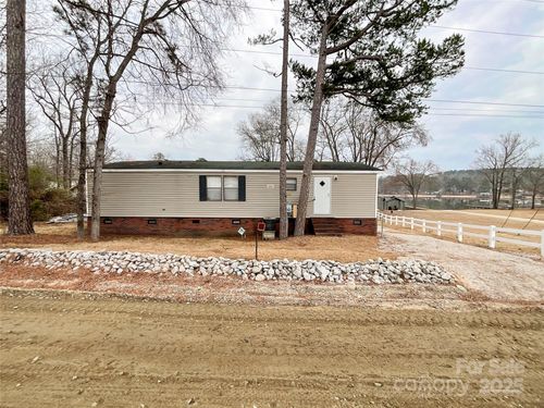 2329 Dolan Ln, Liberty Hill, SC, 29074-8009 | Card Image