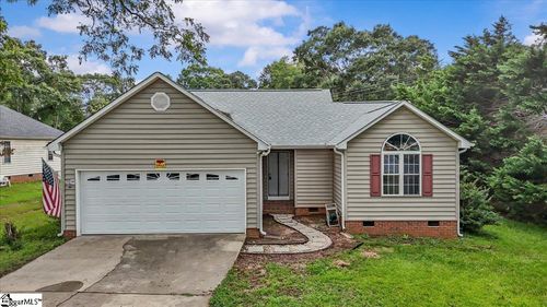 108 Edgewood St, lyman, SC, 29365-1835 | Card Image