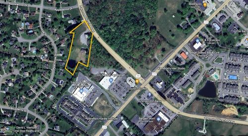 232 Raymond Hirsch Pkwy, White House, TN, 37188-8104 | Card Image