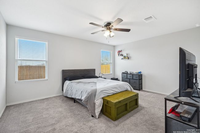 5431 Frederick Blf, House other with 3 bedrooms, 2 bathrooms and null parking in Von Ormy TX | Image 16