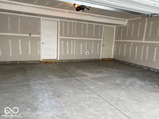 13344 Reyes St, Condo with 3 bedrooms, 4 bathrooms and null parking in Fishers IN | Image 17