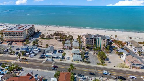 13062 Gulf Blvd, MADEIRA BEACH, FL, 33708-2986 | Card Image