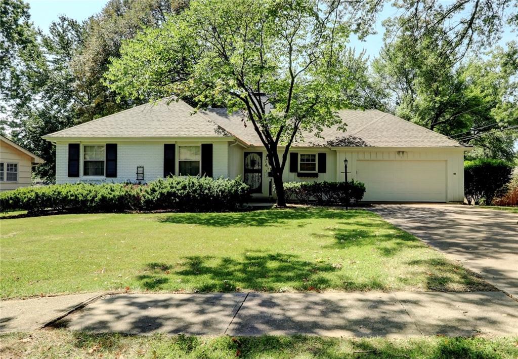 79th Ter, Raytown, MO 64138