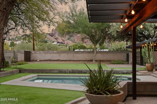 4324 E Stanford Dr, Phoenix, AZ, 85018-1647 | Card Image
