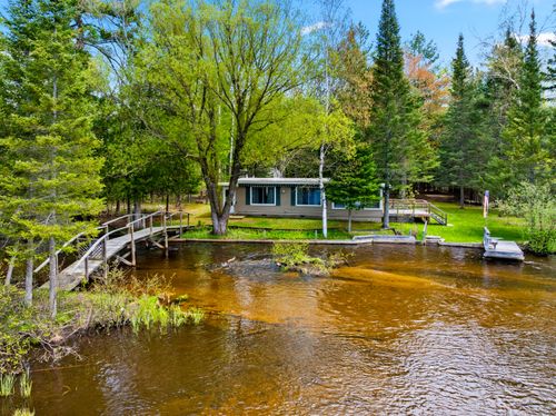 7977 Mershon Trl, Grayling, MI, 49738-6337 | Card Image
