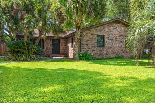 3002 Sawyer St, Conway, SC, 29527-5938 | Card Image