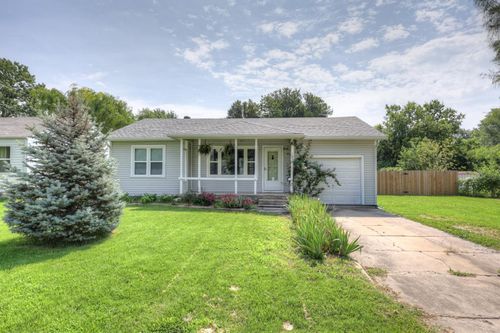 1836 Hazel Ave, Carthage, MO, 64836-3620 | Card Image