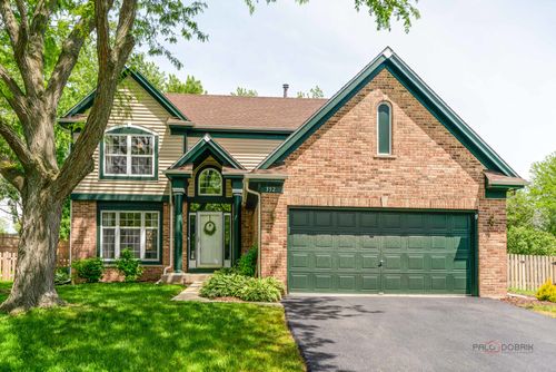 352 Fairfax Ln, Grayslake, IL, 60030-3702 | Card Image
