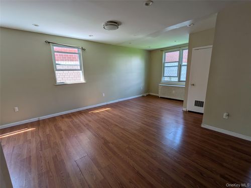 2fl-206-07 Hillside Avenue, New York, NY, 11427 | Card Image