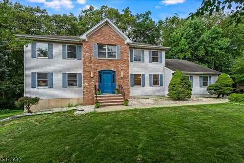 5 Park Hill Ct, Morris Plains, NJ, 07950-2800 | Card Image
