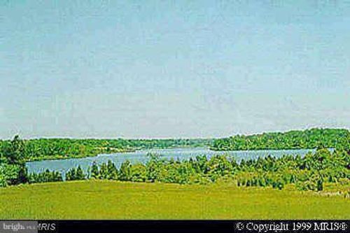 15900 Sunshine Ridge Ln, GAINESVILLE, VA, 20155-2045 | Card Image