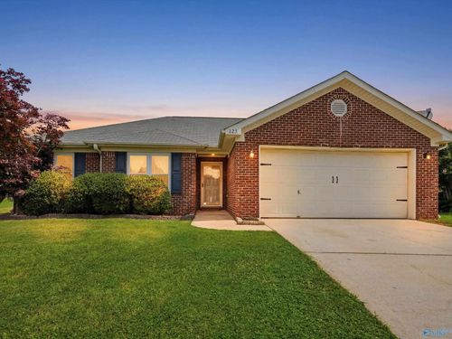 123 Populus Dr, Harvest, AL, 35749-4807 | Card Image