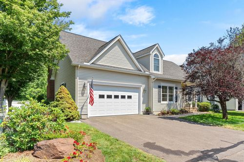 2 Charles Ct, Suffield, CT, 06078-2170 | Card Image