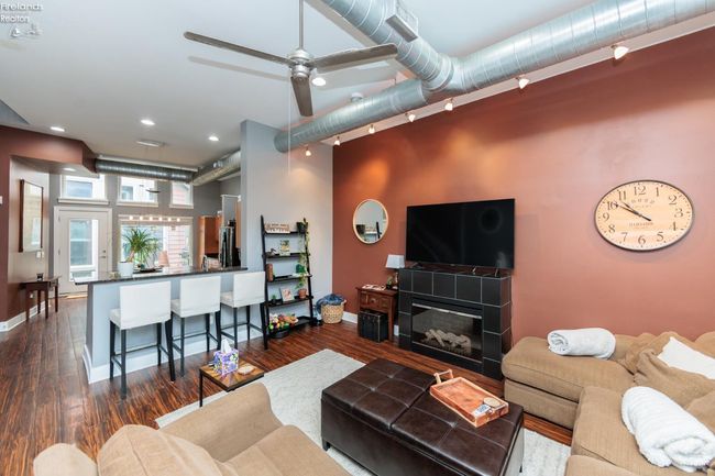 1402 Newman Ave, House other with 3 bedrooms, 3 bathrooms and null parking in Lakewood OH | Image 6
