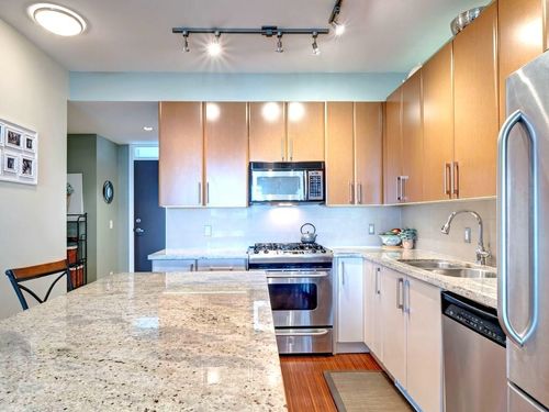 105-5160 Davis Bay Rd, Sechelt, BC, V7Z0H3 | Card Image