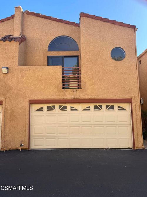 19-5291 Colodny Dr, Agoura Hills, CA, 91301-2650 | Card Image