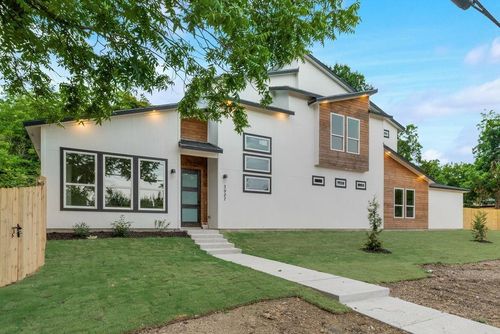 3927 Fernwood, Dallas, TX, 75216 | Card Image