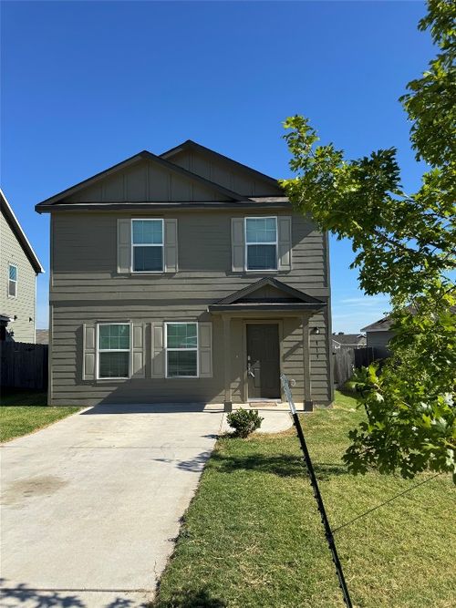113 All American Way, Jarrell, TX, 76537-2153 | Card Image