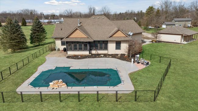 7020 Mancour Dr, House other with 5 bedrooms, 5 bathrooms and null parking in Grand Blanc MI | Image 62