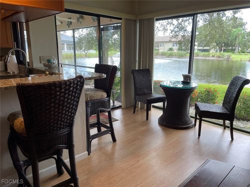 apt-111-5650 Trailwinds Dr, FORT MYERS, FL, 33907-8324 | Card Image