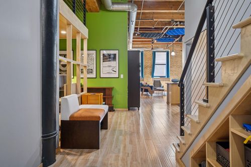 unit-207-406 Wacouta St, Saint Paul, MN, 55101-2047 | Card Image