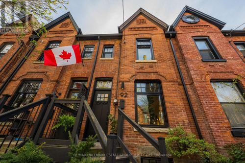 92 Hamilton St, Toronto, ON, M4M2C8 | Card Image