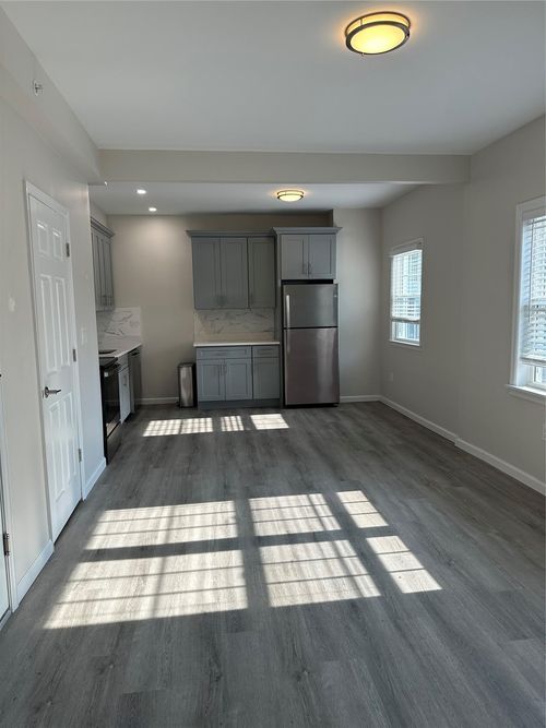 ste-3-135 S Main St, New City, NY, 10956-3543 | Card Image