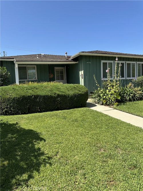 928 Alta Loma Dr, Corona, CA, 92882-4013 | Card Image