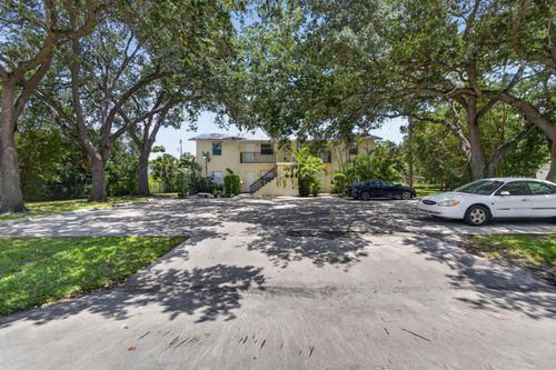 708 Gardens Blvd, Palm City, FL, 34990-3655 | Card Image