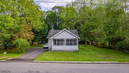 52 S 2nd Ave, Mine Hill, NJ, 07803-2914 | Card Image