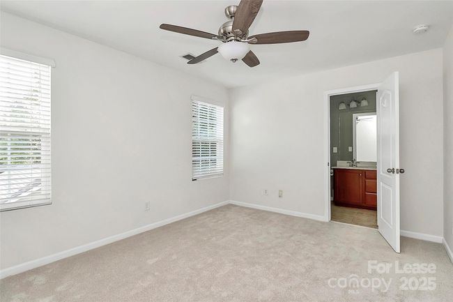 10027 Juniper Trace Dr, Townhouse with 3 bedrooms, 3 bathrooms and null parking in Charlotte NC | Image 8