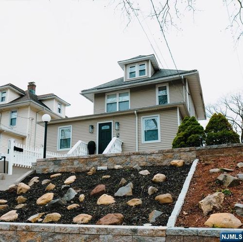 290 Elm Ave, Bogota, NJ, 07603-1219 | Card Image