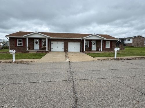 270 & 272 Oregon Avenue, Weirton, WV, 26062 | Card Image