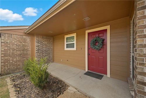 2826 Oakside Dr, Bryan, TX, 77802-4765 | Card Image