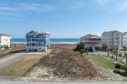110 Scotch Bonnet Dr, N Topsail Beach, NC, 28460-6106 | Card Image