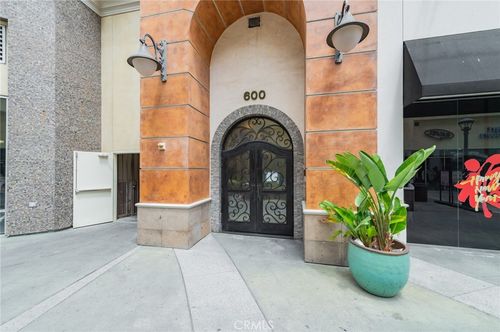 419-600 N Atlantic Blvd, Monterey Park, CA, 91754-7701 | Card Image