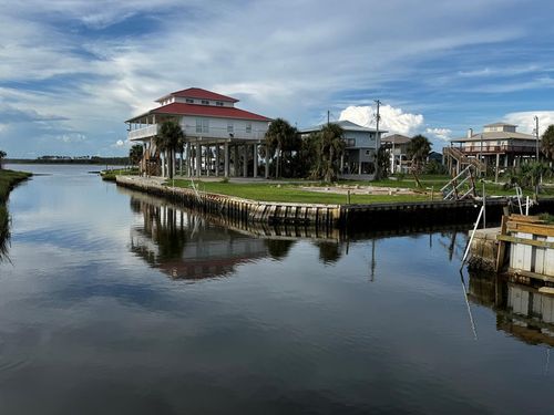 225 10th Ave W, Horseshoe Beach, FL, 32648 | Card Image