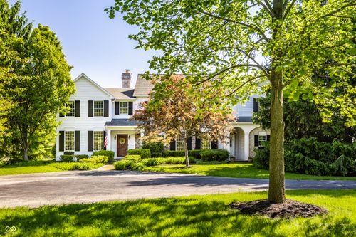 6976 Old Hunt Club Rd, Zionsville, IN, 46077-8268 | Card Image