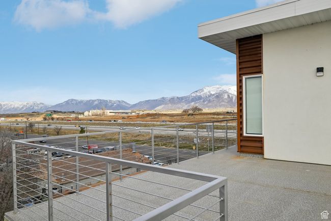 302 - 2101 Main St, Condo with 3 bedrooms, 3 bathrooms and 4 parking in Sunset UT | Image 36