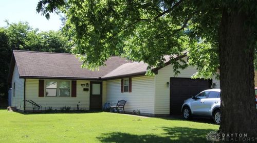 1014 Victoria Ave, Fairborn, OH, 45324-3768 | Card Image